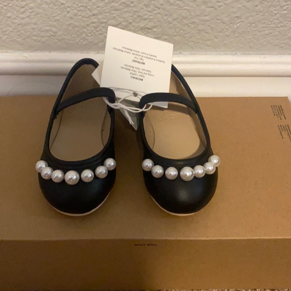 Janie & Jack super cute pearl shoes NWT